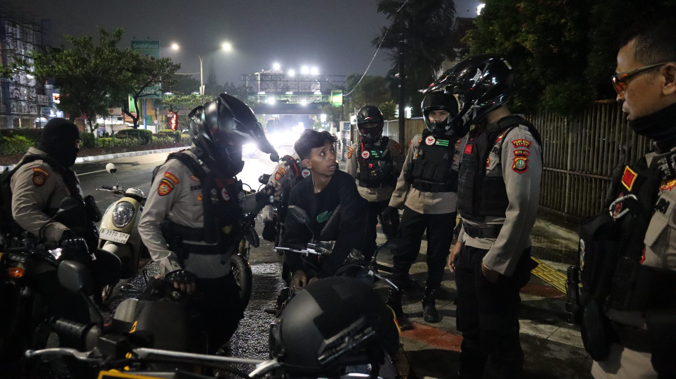 Jaga Kondusifitas Malam Jelang Pagi, Tim Perintis Presisi Polres Metro Depok Sisir Cilodong hingga Sukmajaya